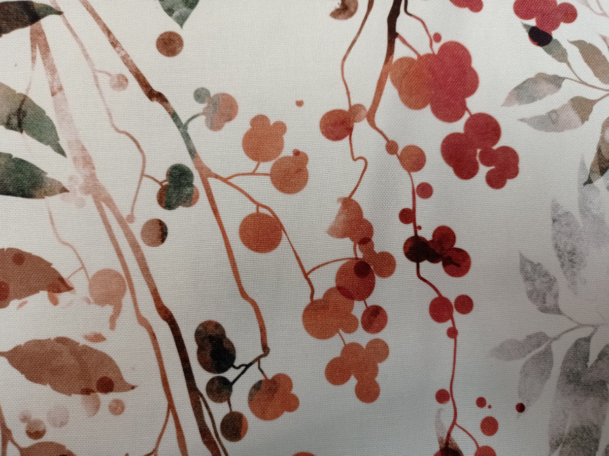 Stabiler, fest gewebter Baumwoll Canvas in ecru mit Herbst Blüten und Bättern - Modemeter Stoffmarkt Trier   modemeter.de