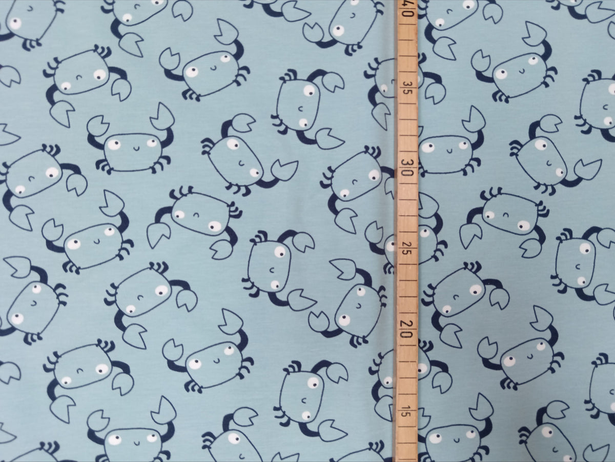 Lustiger Baumwoll Jersey in hellblau mit niedlichen Krebsen - Modemeter Stoffmarkt