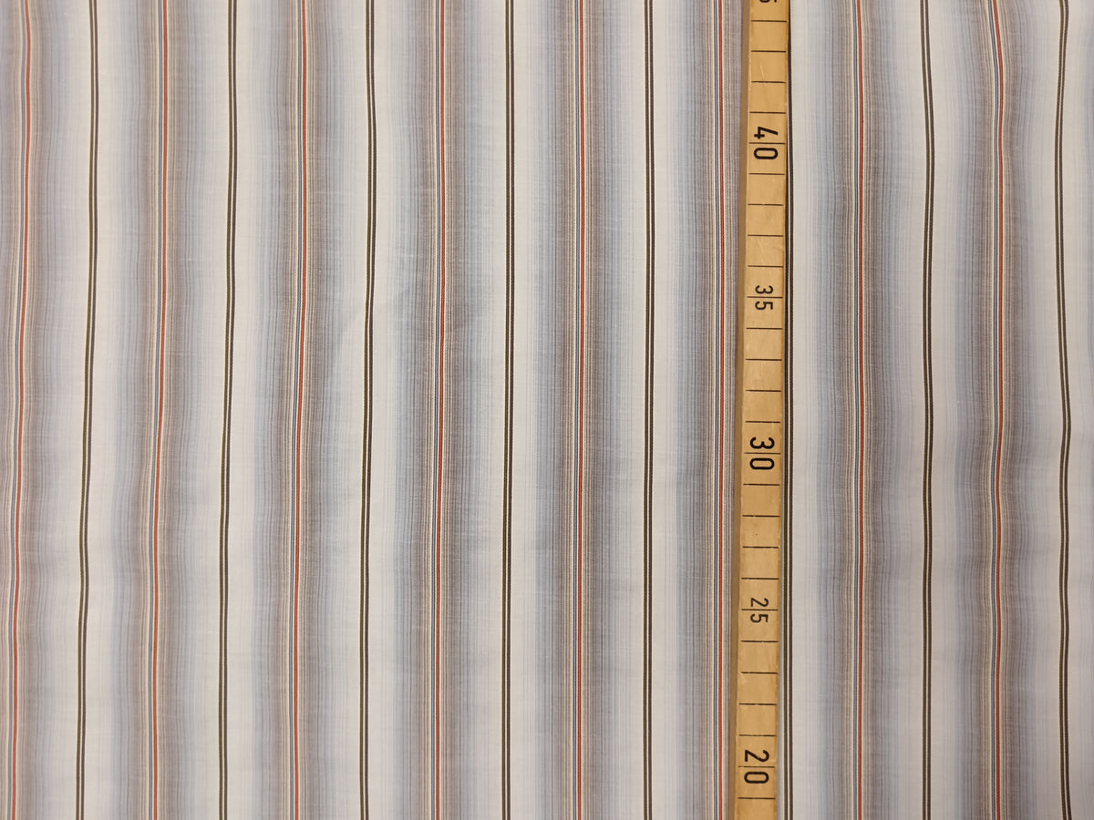 Leichter, fein gekämmter Hemdenstoff für Sommerhemden aus Baumwoll Voile - Modemeter Stoffmarkt