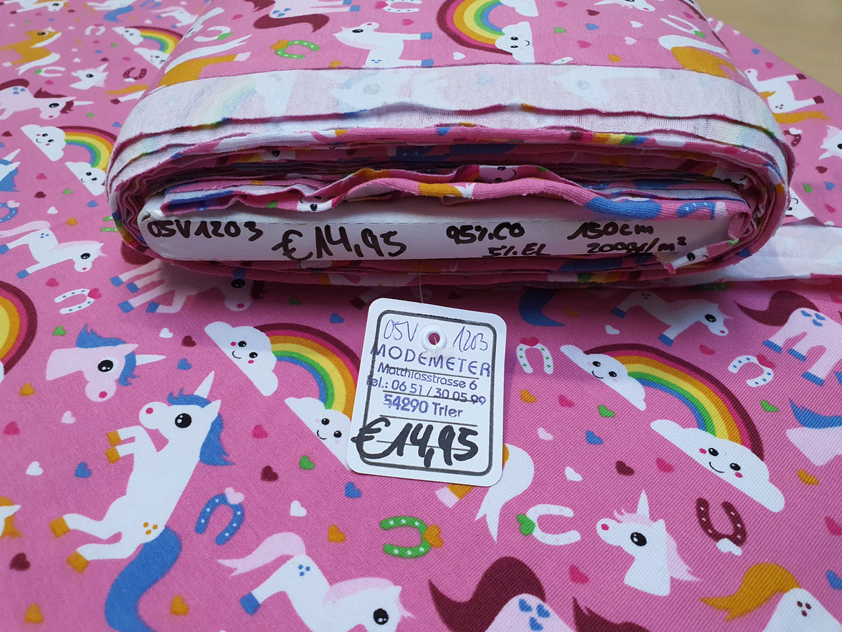 Ein Mädchentraum - pinkfarbener Baumwoll Jersey mit Einhörnern und Regenbögen - Modemeter Stoffmarkt Trier   modemeter.de