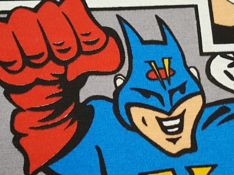 Stabiler Dekostoff mit großen bunten Comic Motiven für Taschen und Vorhänge - Modemeter Stoffmarkt Trier   modemeter.de